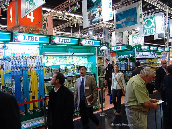 Der Messestand von JBL